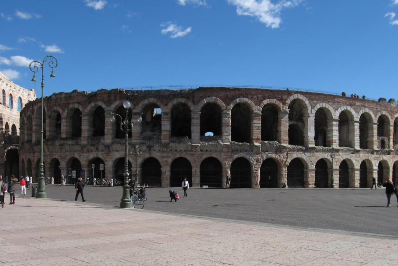 Residenza Bra Verona Loc.Turistiche Exterior foto